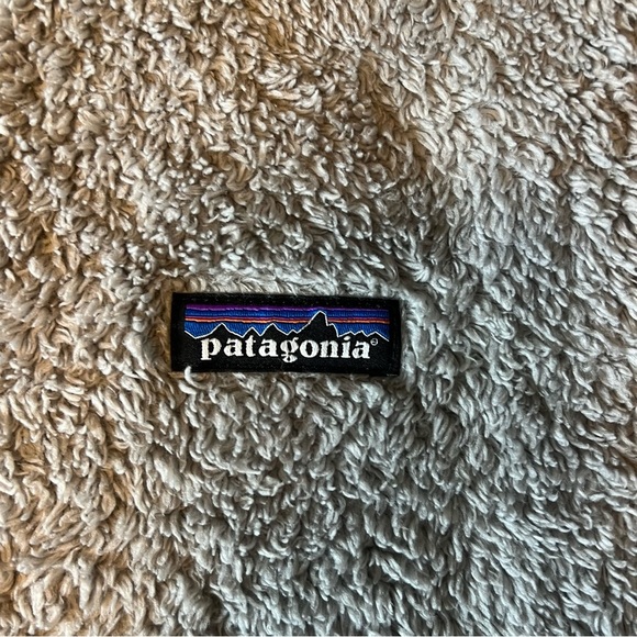 Patagonia Women's Los Gatos 1/4-Zip Fleece. Salt grey. Size Medium. - Picture 5 of 10